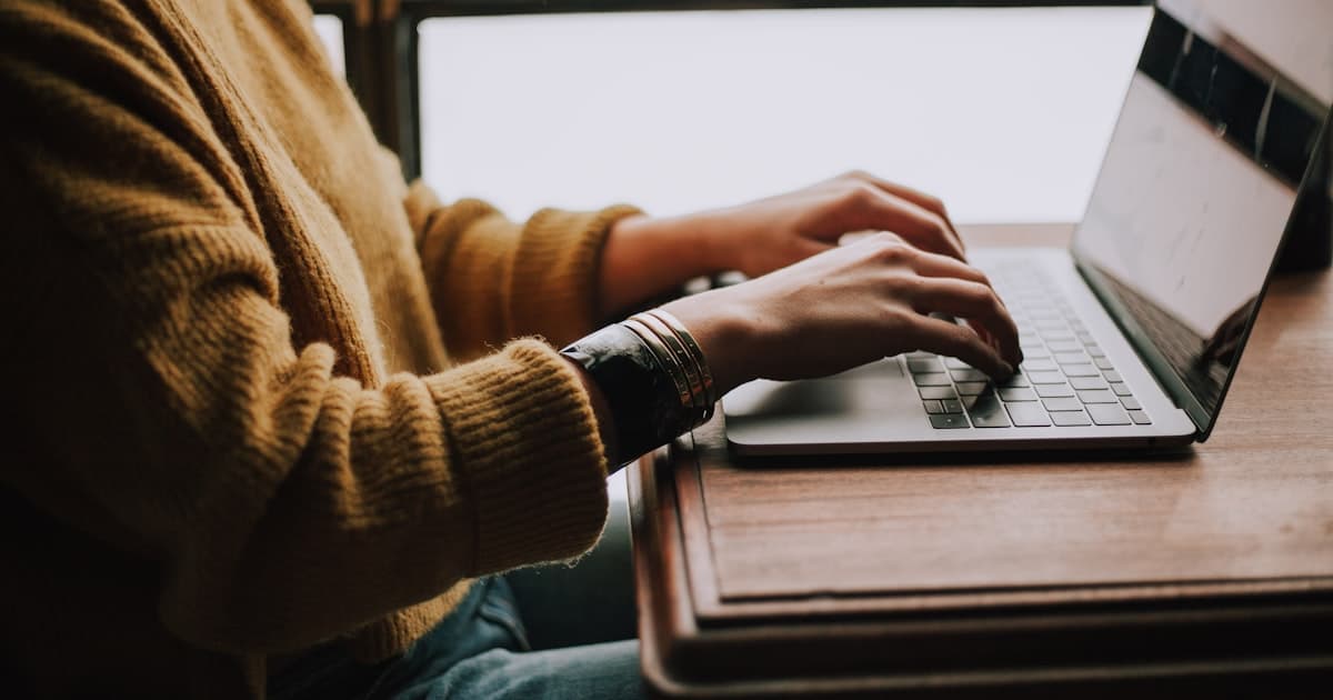 Thai Typing Practice: Build Keyboard Skills with Real Sentences
